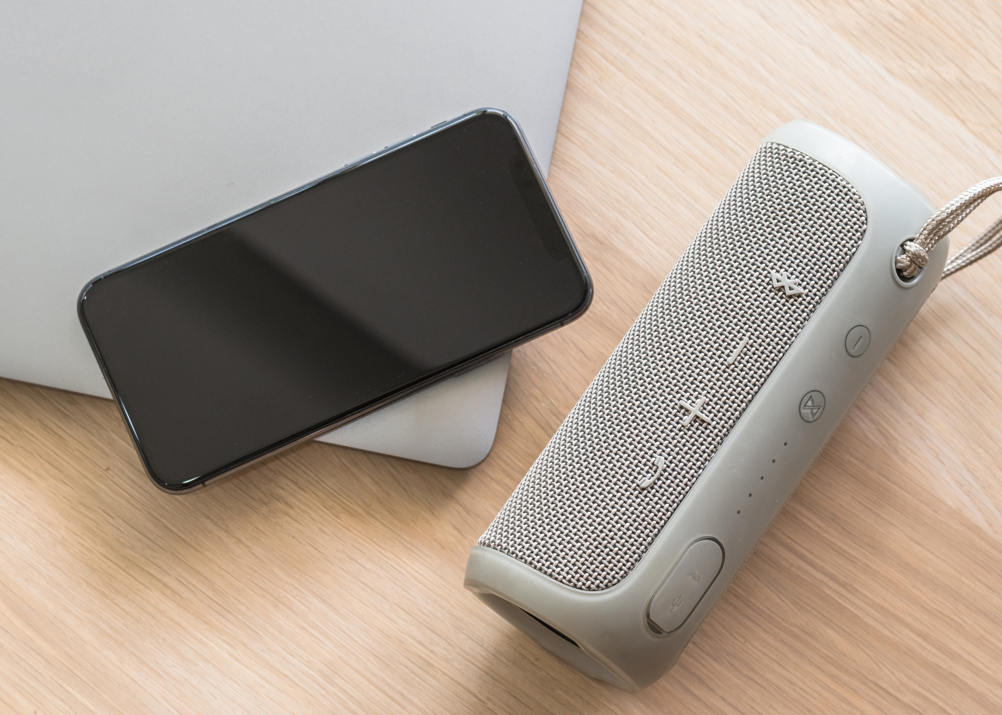 Bluetooth zvočnik je bil odličen nakup za poletje