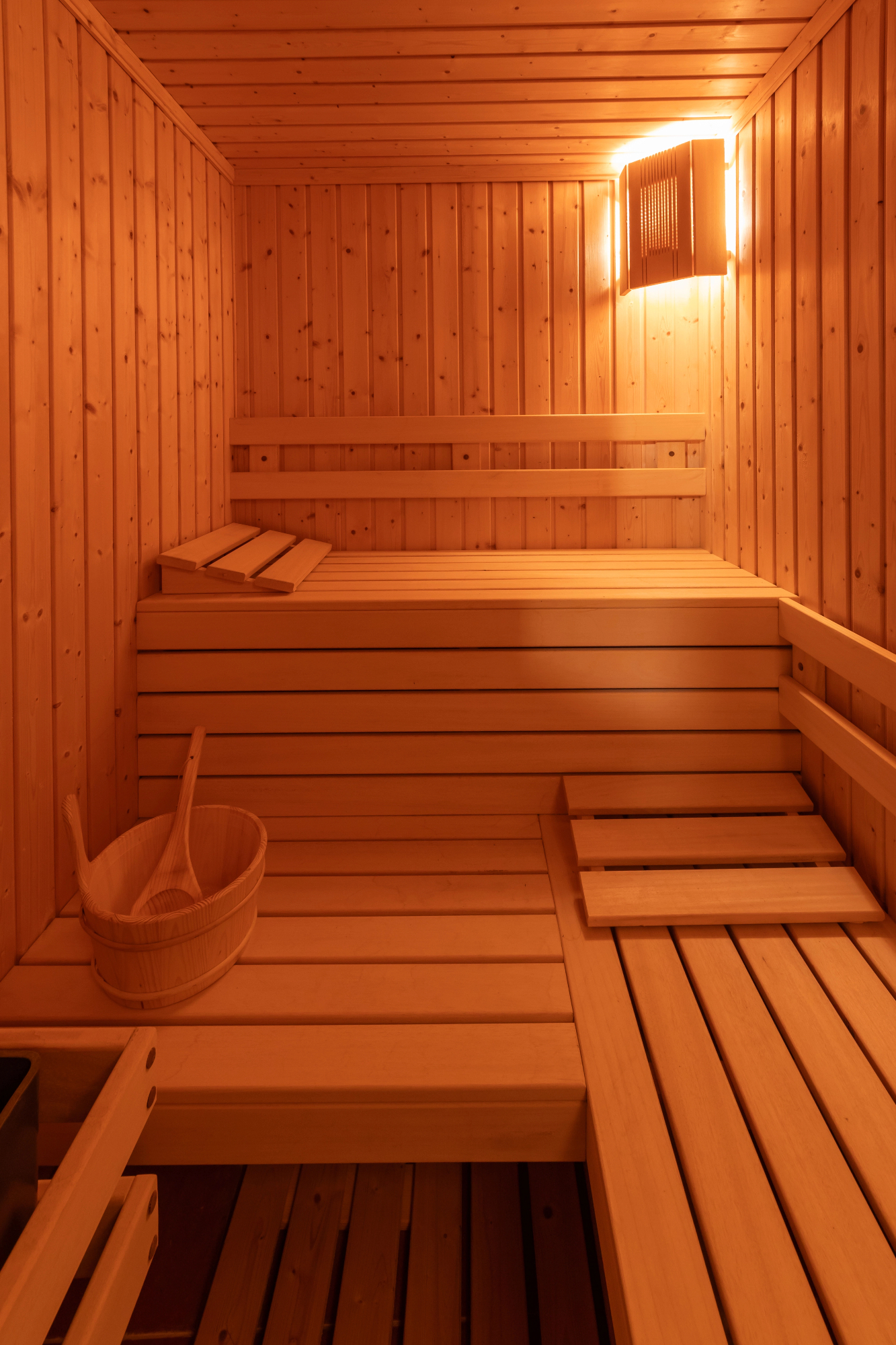 Katere savne naj človek obiskuje?